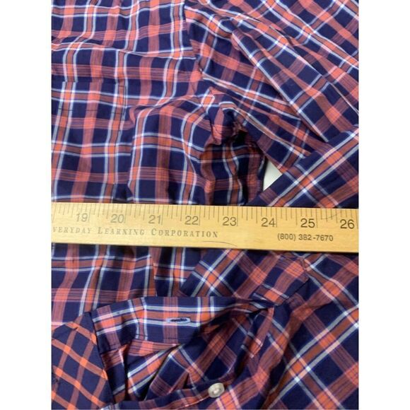 Mens checkered patterned button down top - Picture 6 of 7